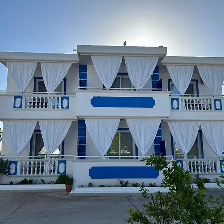 Apollonio Rooms Faliraki Center - Rhodes *