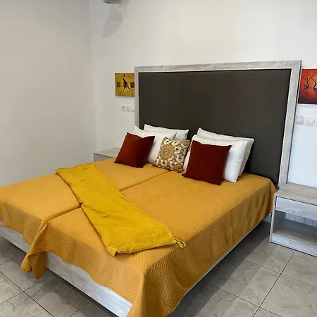 Apollonio Rooms Faliraki Center - Rhodes *